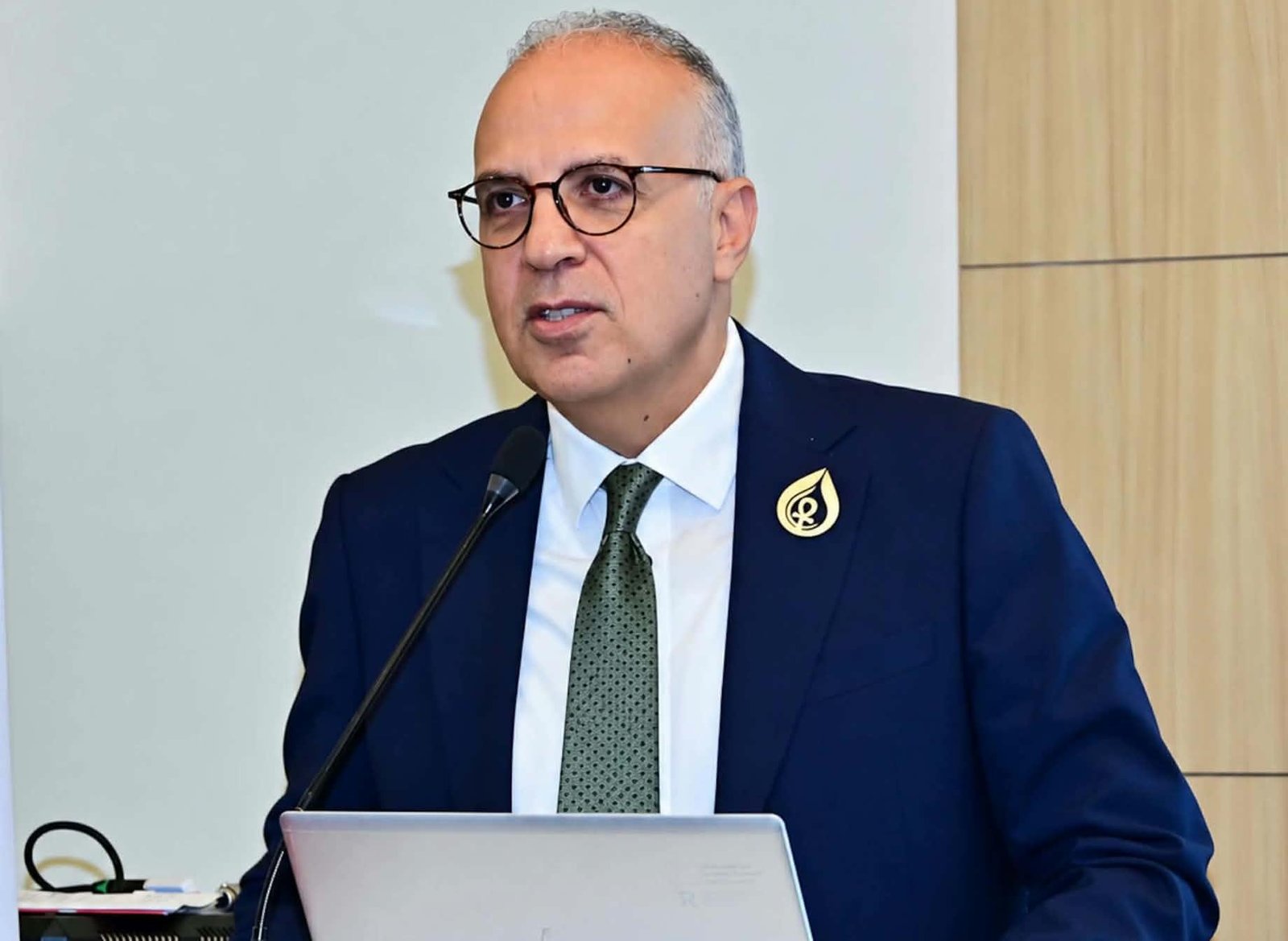 وزير الري: نسعى لتحويل الطموحات السياسية في قطاع المياه إلى خطوات تنفيذية مستدامة