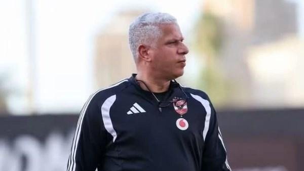 أسباب فنية.. وائل جمعة يكشف كواليس استبعاد ثلاثي الأهلي قبل مواجهة مودرن سبورت