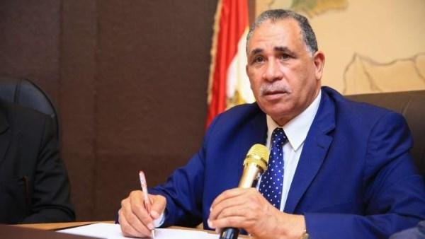 النيابة تستدعي عضوا بنقابة المحامين للتحقيق.. مروحة تسقط على رأس محام داخل نقابة قليوب