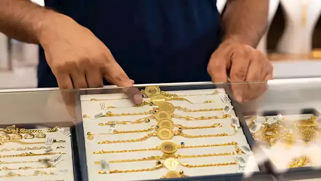 جولد بيليون: الذهب العالمي يتر...