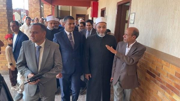 برعاية شيخ الأزهر.. وكيل قطاع المعاهد الأزهرية يفتتح معهد آل عطوة بالدقهلية