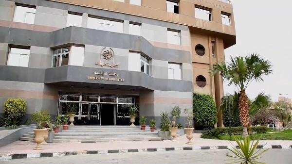 البوصلة.. استقبال الطلاب مختلف في جامعة العاصمة في أول أيام الدراسة
