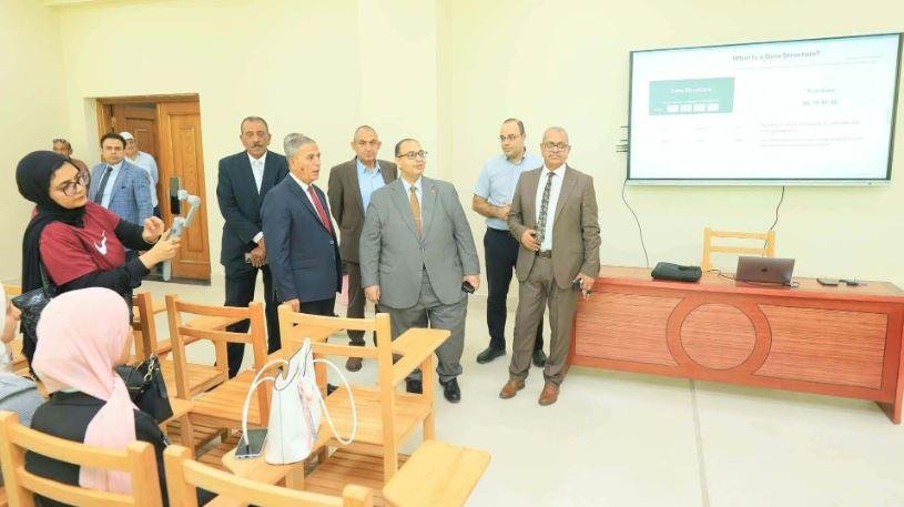 رئيس جامعة كفر الشيخ: نستهدف بالجامعة الأهلية ترسيخ نموذج تعليمي حديث يركز على الطالب