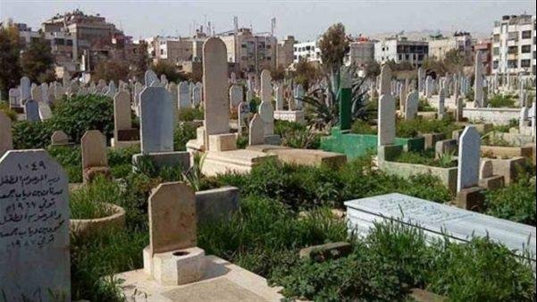 ما حكم شراء وتجهيز المقابر بنية الوقف واعتبارها صدقة جارية؟.. الإفتاء تجيب