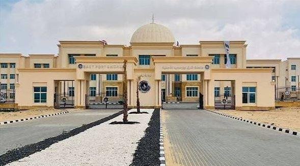 التعليم العالي: وفرنا 3 بدائل لحل أزمة 85 طالبا بطب شرق بورسعيد.. و55 استقروا بالطب البشري