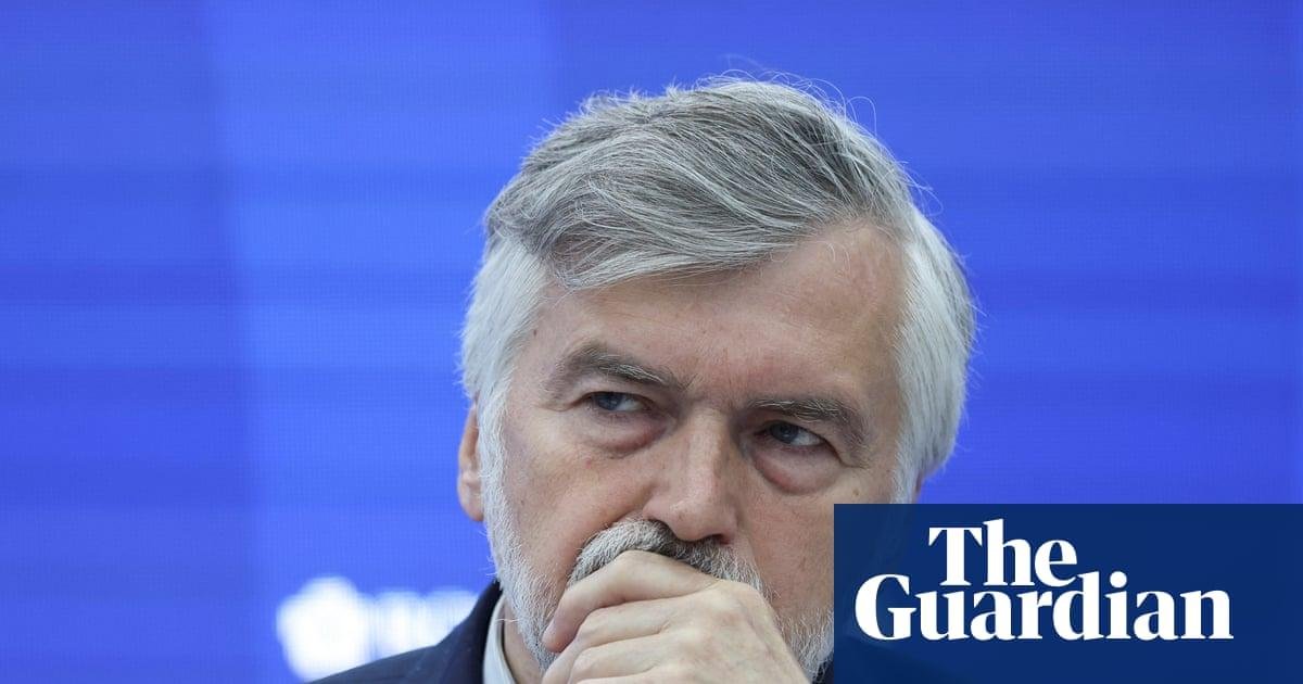 Senior Russian banker fired af...