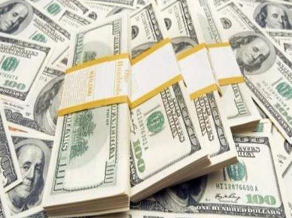 طلب إحاطة للحكومة بشأن ارتفاع سعر الدولار وتداعياته على الاقتصاد والمواطن