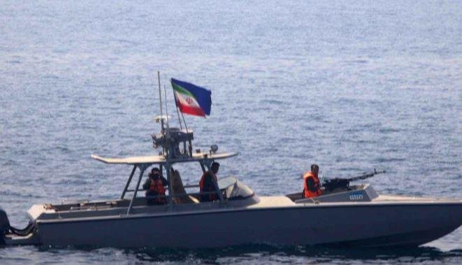 إيران تعلن اعتراض 19 سفينة حاولت عبور هرمز خلال يومين