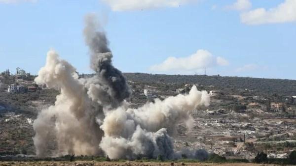 4 إصابات في قصف مدفعي إسرائيلي استهدف مدرسة للأونروا غرب خان يونس