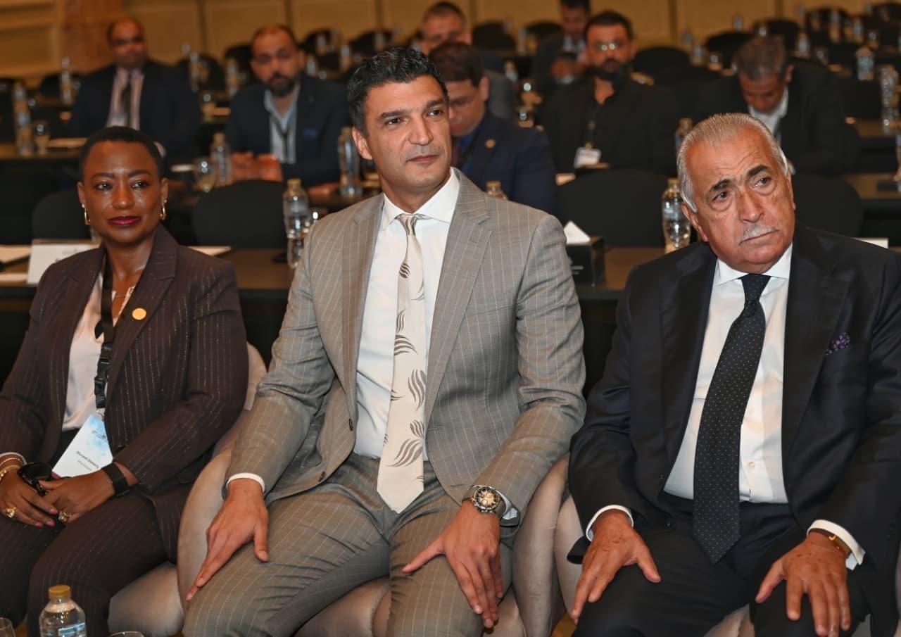 وزير الصناعة: جارِ دراسة إقامة عدد من المشروعات الصناعية المصرية في دول إفريقية
