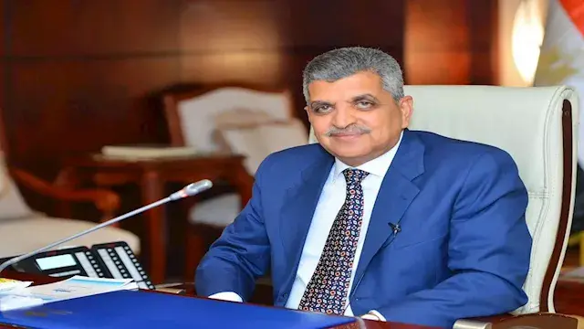 أسامة ربيع: مرشدو قناة السويس...