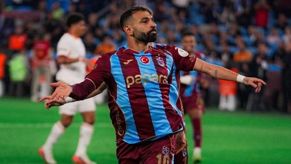 محمد صلاح يفتح دفتر "الهاتريك" من جديد.. 9 ثلاثيات و7 أهداف مع طرابزون سبور في 6 مباريات