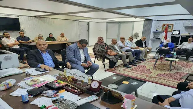 بعد تعنيفه من المحافظ.. وكيل ت...