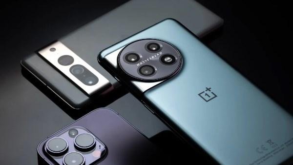 بتفكر تشتري موبايل جديد؟ دليلك لاختيار هاتف آيفون أو أندرويد