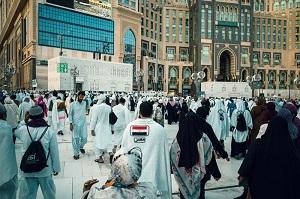 رئيس لجنة السياحة الدينية: الإقبال القياسي على الحج السياحي يرد على المشككين