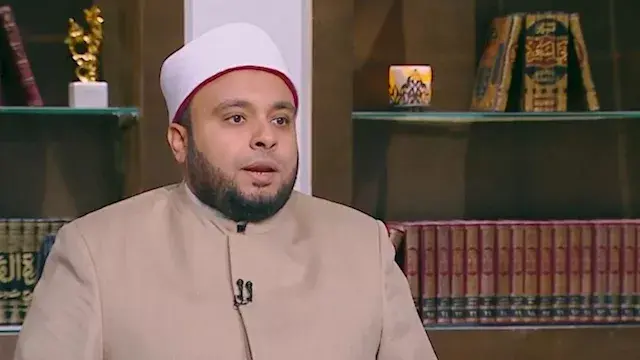 هل يتساوى فضل الحج والعمرة في تكفير الذنوب؟.. أمين الفتوى يرد