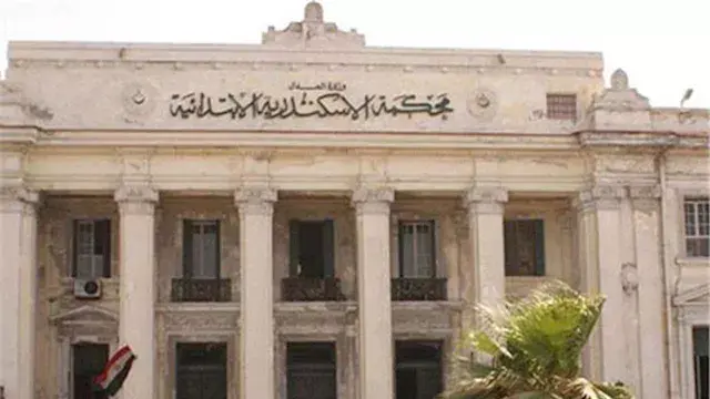 استولى على حرز سجائر بـ 5 ملاي...
