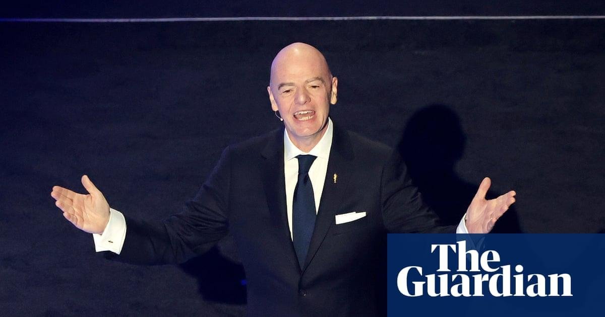 ‘He must resign’: Fans’ petiti...