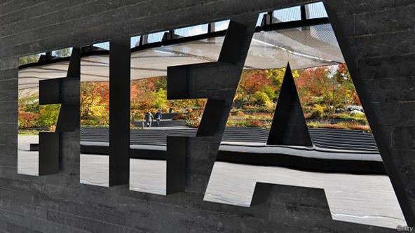 تقارير تكشف أزمة جديدة داخل فيفا بسبب حارس الكونغو الديمقراطية