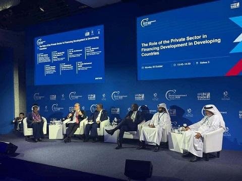 هيئة الاستثمار تبحث مع كبرى الشركات السريلانكية فرص التوسع في مصر