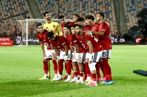 عموتة يختار 24 لاعبا في قائمة الأهلي لمواجهة كيتارا الأوغندي