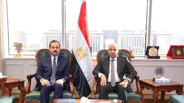وزير العمل وجهاز مستقبل مصر يبحثان التعاون في رعاية العمالة غير المنتظمة
