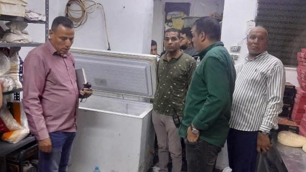حملات على الأسواق بأسيوط.. ضبط 23 مخالفة وإغلاق أنشطة غير مرخصة بديروط