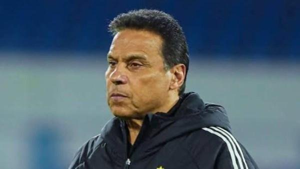 حسام البدري يرد على مشجع طلب منه تقديم مستوى برشلونة الهجومي