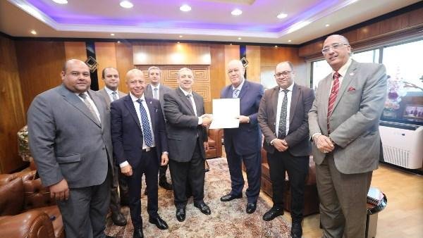 تعيين أمين عفيفي مساعدًا لرئيس الشئون التجارية للمحطات بمصر للطيران