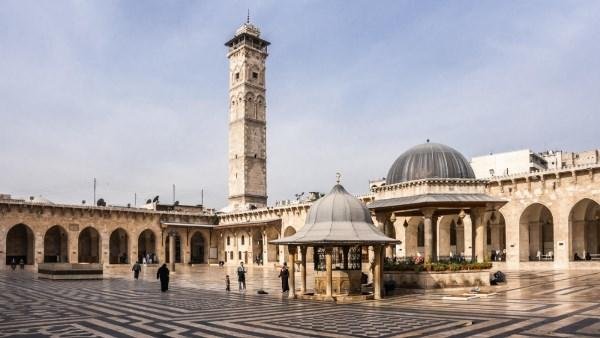 بعد 13 عاما من الإغلاق.. الجامع الأموي الكبير في حلب يستعيد مكانته التاريخية