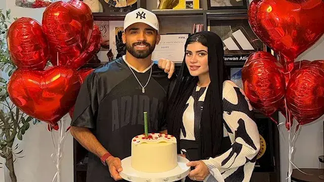 "الحبيب الأول".. زوجة مروان عط...