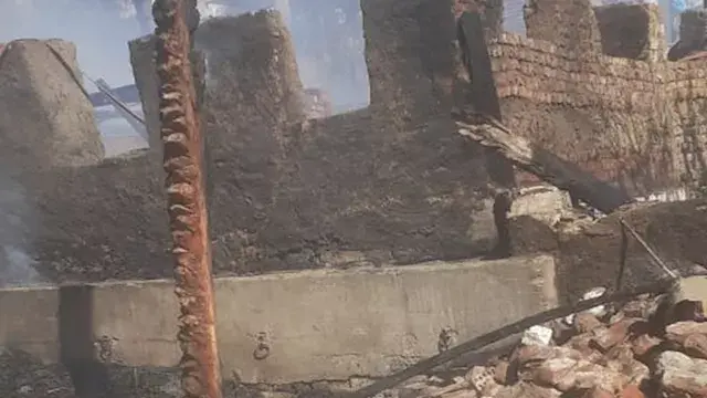 السيطرة على حريق 6 أحواش ومنزل...