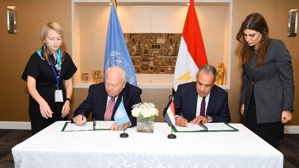 وزير الخارجية والممثل السامي لتحالف الحضارات يوقعان مذكرة لتعزيز التعاون الثقافي والحوار ومواجهة خطاب الكراهية