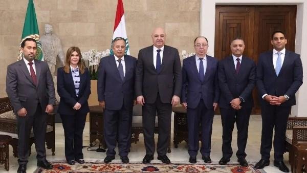 عون يؤكد تمسك لبنان بالحل الدبلوماسي ونبيل فهمي يؤكد دعم الجامعة العربية لسيادته ومؤسساته