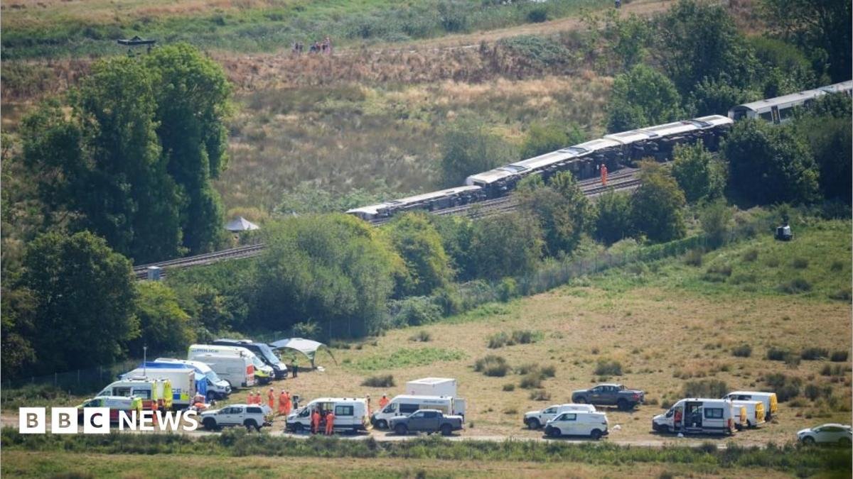 Track defect found near derail...