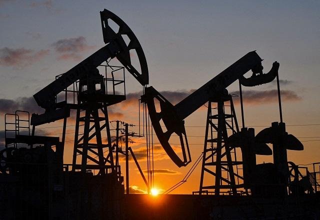 سعر برميل نفط برنت يرتفع بأكثر من 3%