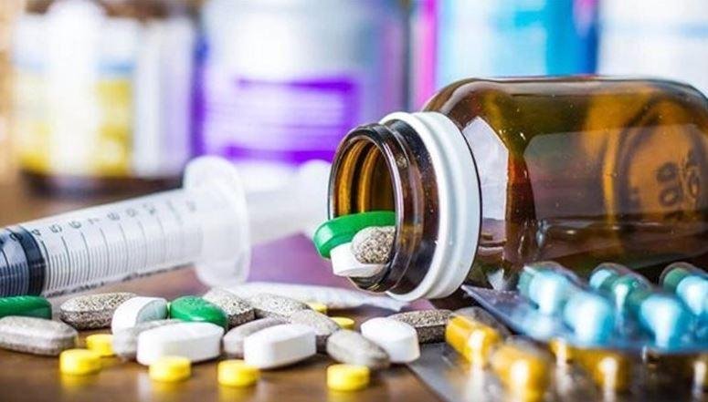 مساعد رئيس هيئة الدواء: أقل مخاطر الدواء المجهول ألا يعطي نتيجة وقد يصل الأمر للوفاة