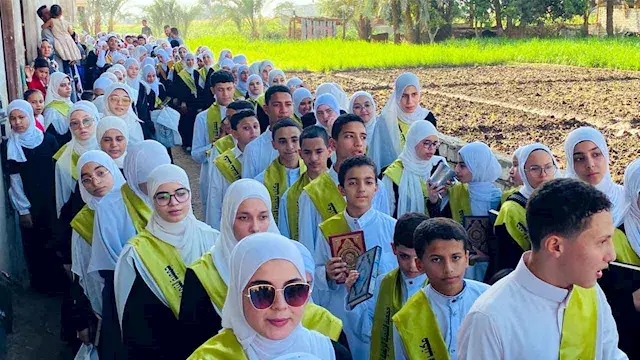 مسيرة حاشدة و4 رحلات عمرة.. تف...