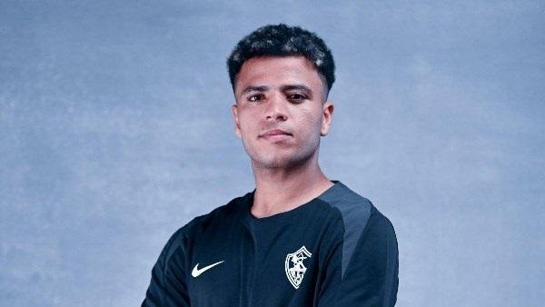 أحمد ربيع لاعب الزمالك يعلن إصابته بكسر في الأنف