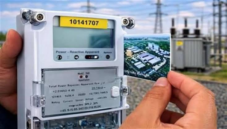 الكهرباء تعلن الانتهاء من تحويل 1.5 مليون عداد إلى نظام كودي شرائح