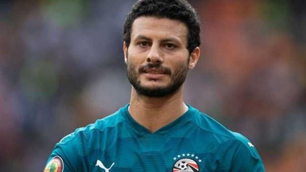 أحمد مجاهد: محمد الشناوي صاحب إنجازات تاريخية مع منتخب مصر