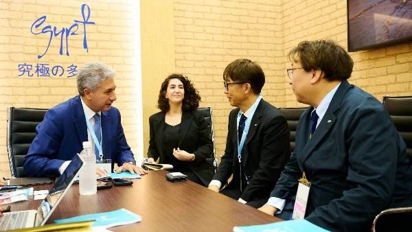 برامج متنوعة تزيد مدة الإقامة.. تفاصيل لقاءات وزير السياحة بمنظمي الرحلات وشركات السياحة اليابانية