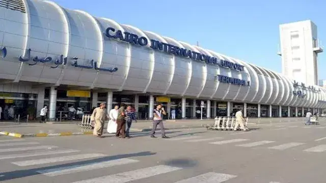 القبض على صاحب شركة ذهب شهيرة بمطار القاهرة