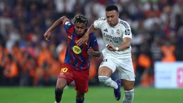 قائمة ريال مدريد لكلاسيكو الأرض أمام برشلونة بالليجا