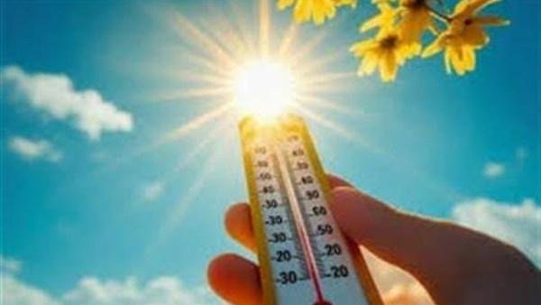 الأرصاد: طقس اليوم مائل للحرارة.. والعظمى بالقاهرة 30 درجة
