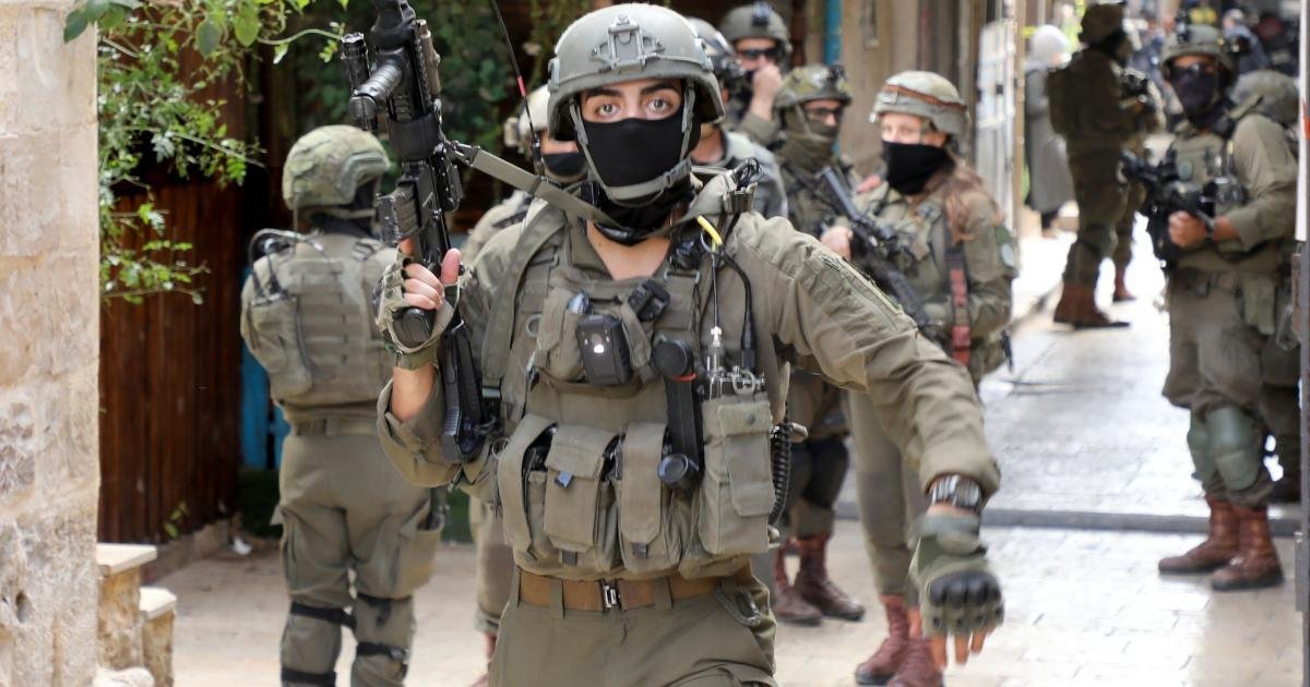 غزة: الاحتلال يوسّع الخط الأصف...