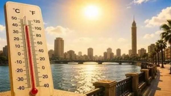 سحب منخفضة تتكاثر وأمطار متفرقة على 5 محافظات بعد ساعات| الطقس