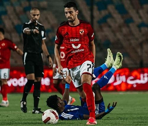 الأهلي يوضح تطورات إصابة طاهر محمد