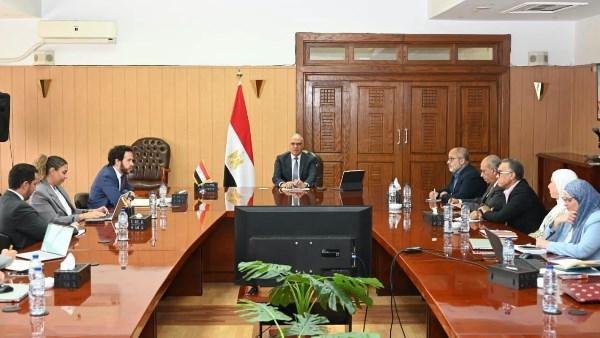 سويلم يبحث مع الأوروبي لإعادة الإعمار الإسراع في تنفيذ مشروع «مصرف كيتشنر» وتأهيل محطات الرفع