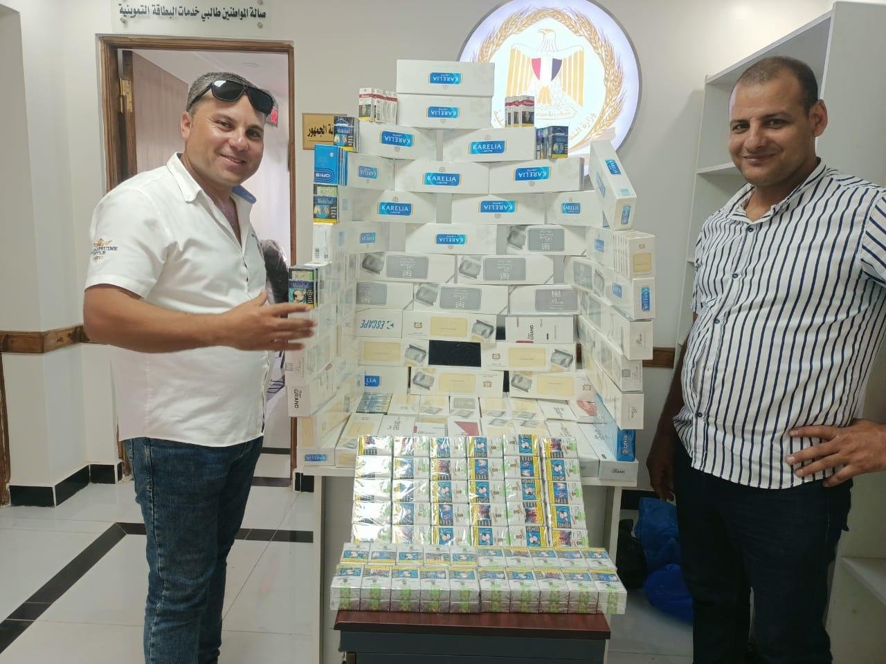 بقصد تحقيق أرباح غير مشروعة.....